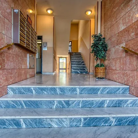 Apartament Guesthost - Luce Bilo X4 Vicino San Raffaele *