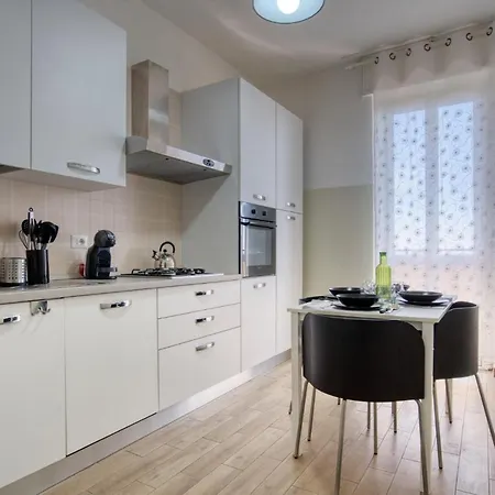 Guesthost - Luce Bilo X4 Vicino San Raffaele Apartament *