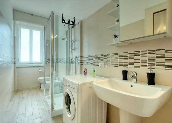 Guesthost - Luce Bilo X4 Vicino San Raffaele *